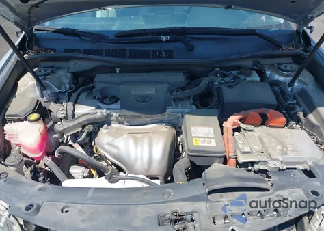 2012 Toyota Camry Hybrid Xle z USA, uszkodzony, nr VIN 4T1BD1FK1CU051589